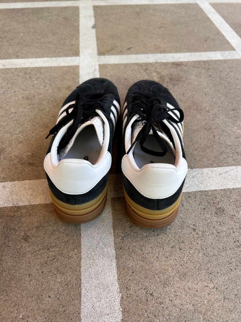 Adidas Sneakers, 38.5