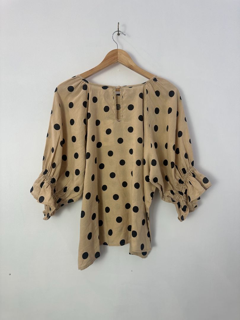 Seed Blouse, 16