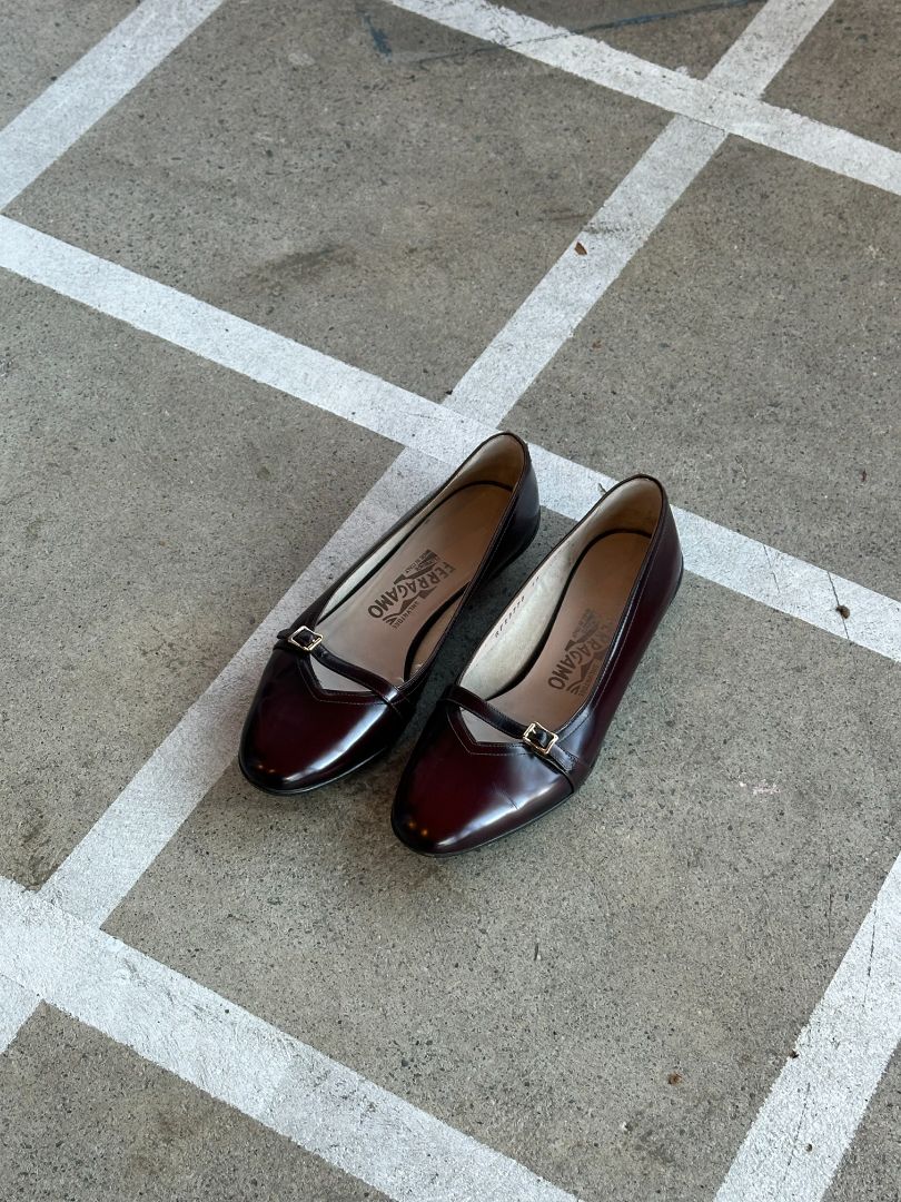 FERRAGAMO Shoes, 5.5