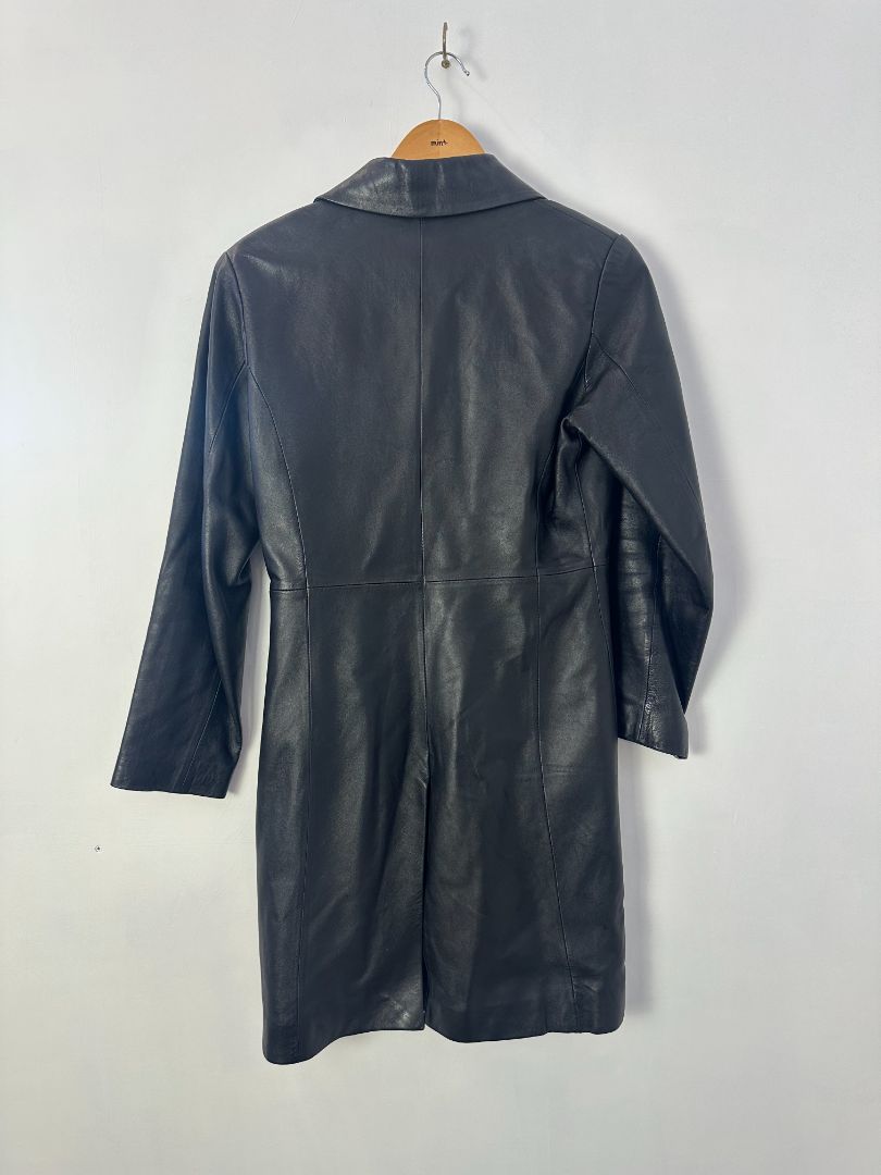 No Brand Coat, 10