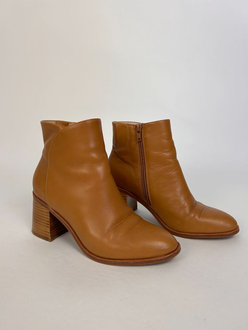 Isabella Anselmi Boots, 38