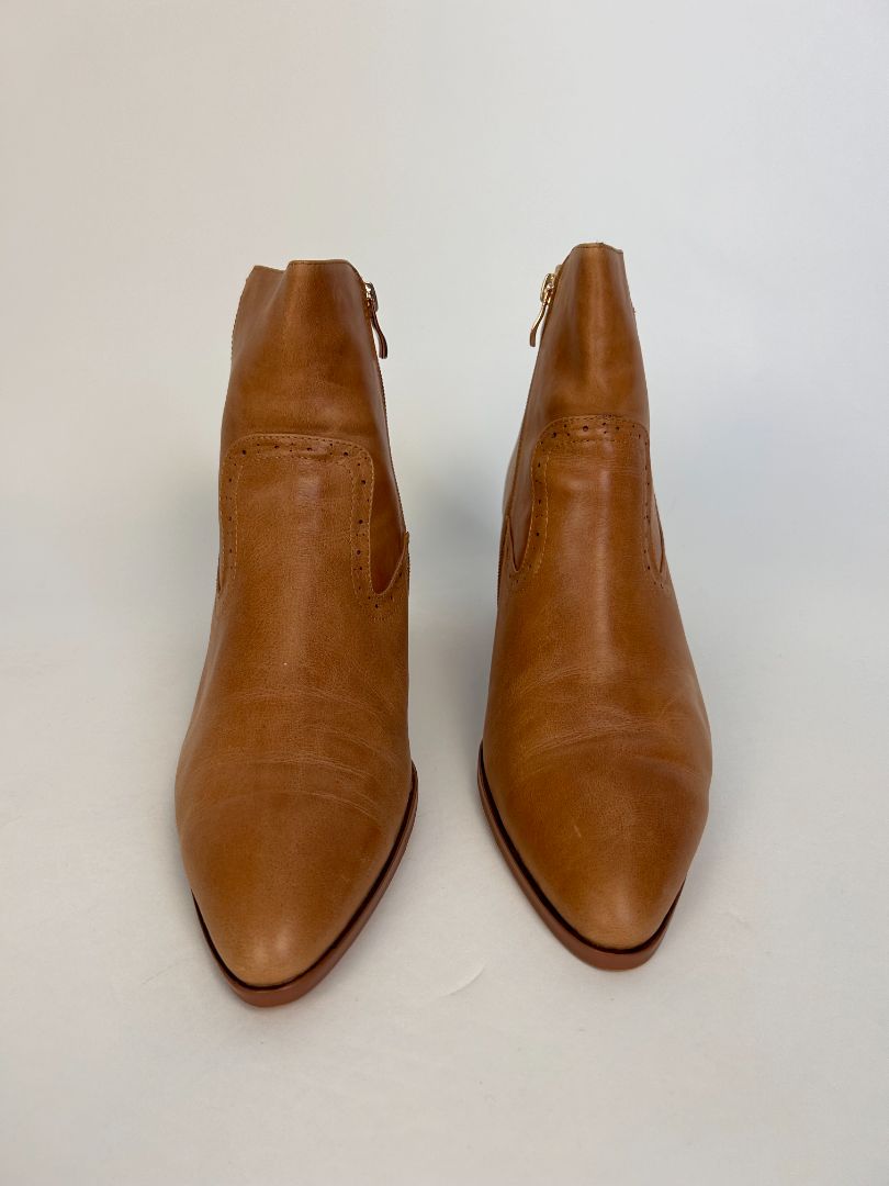 Isabella Boots, 43