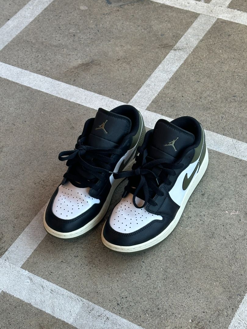 Nike Sneakers, 37.5