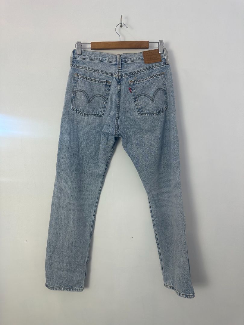 Levis Strauss & Co. Jeans, 28