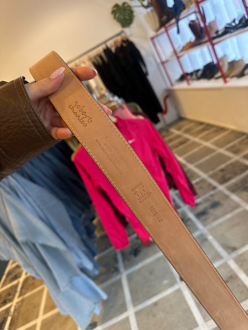 robert charles Belt, 33-36