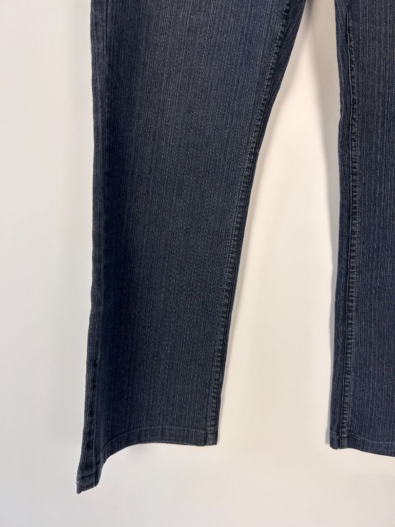 HERO Jeans, 10