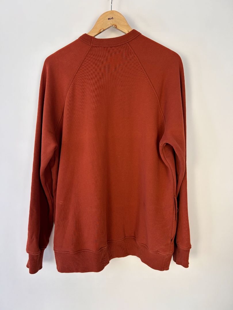 C & M Crewneck, 8