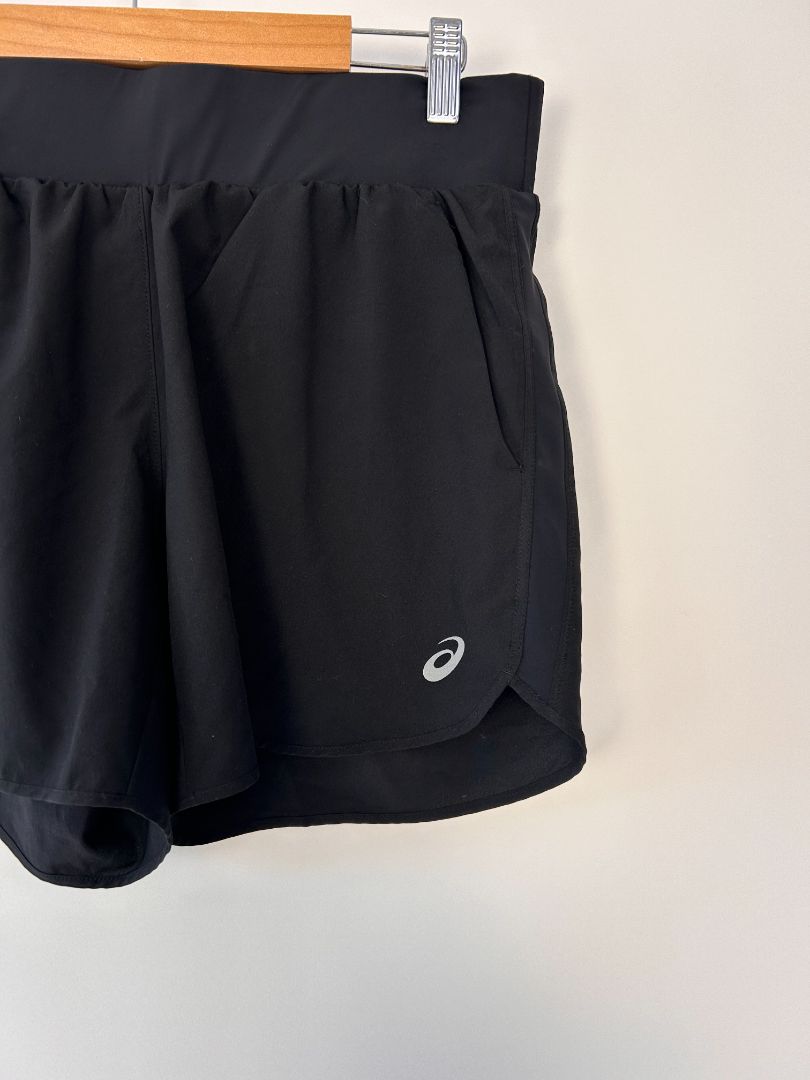 asics Shorts, large