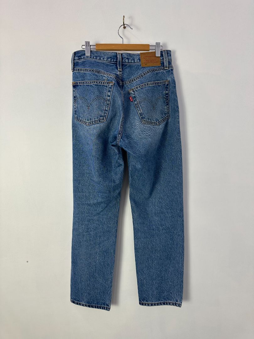 Levis Strauss & Co. Jeans, 26