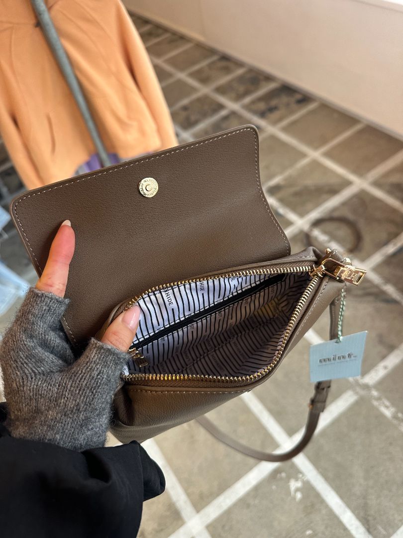 LOUENHIDE Bag