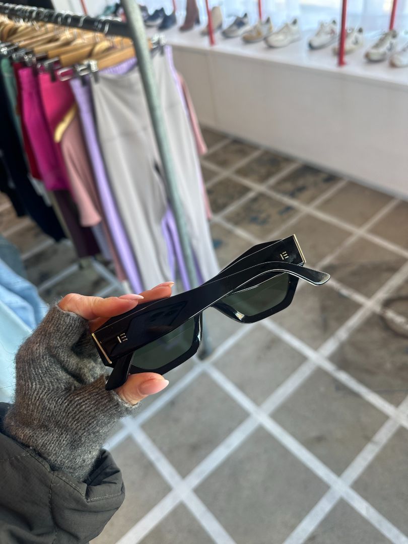 ISLE OF EDEN Sunglasses