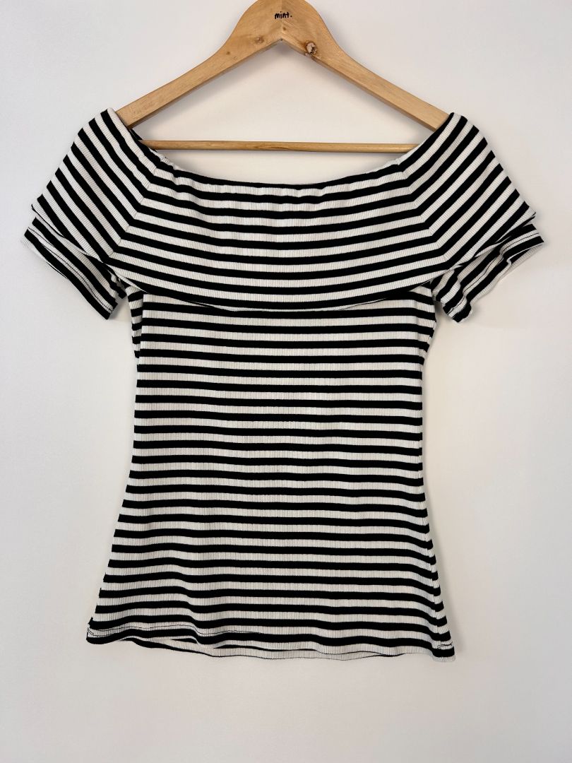 amaya Top, 12
