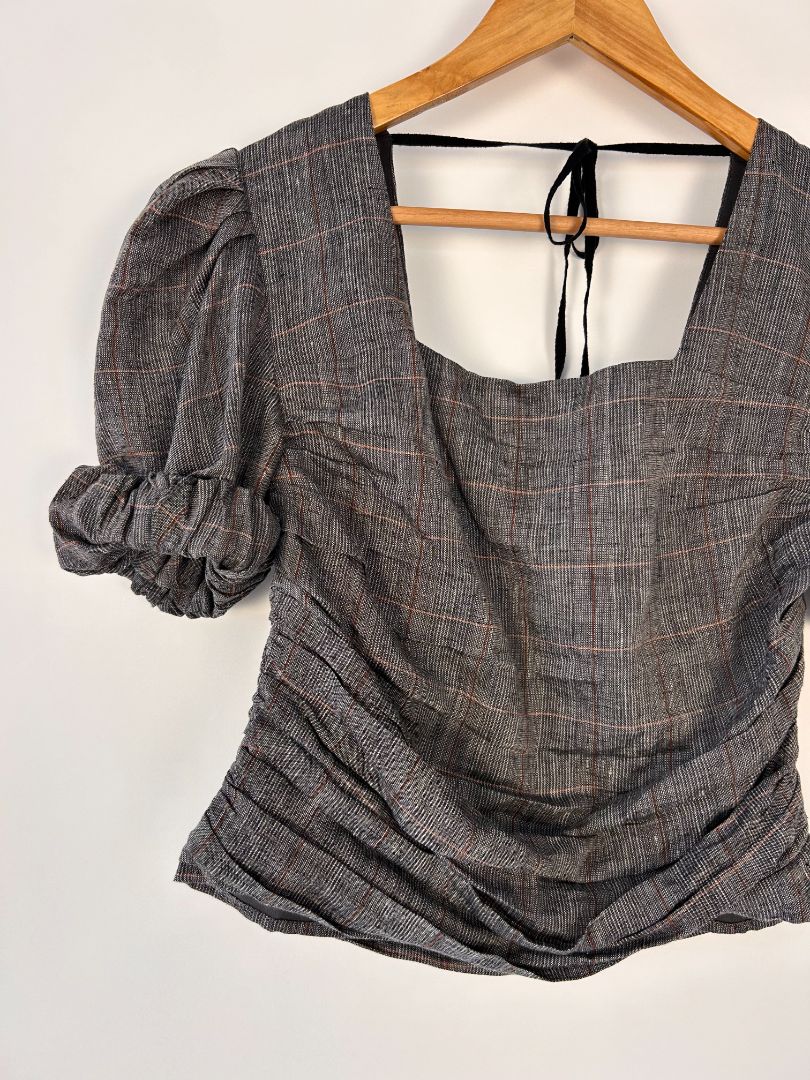 MARLE Top, 10