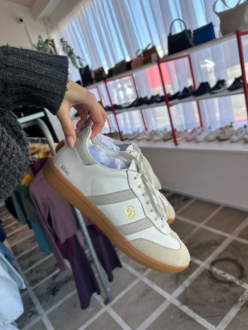 Goodsole Sneakers, 42