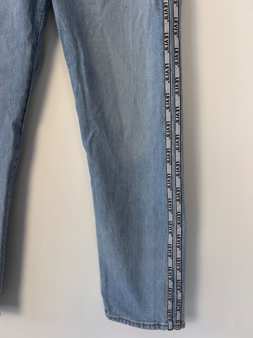 Levis Strauss & Co. Jeans, medium