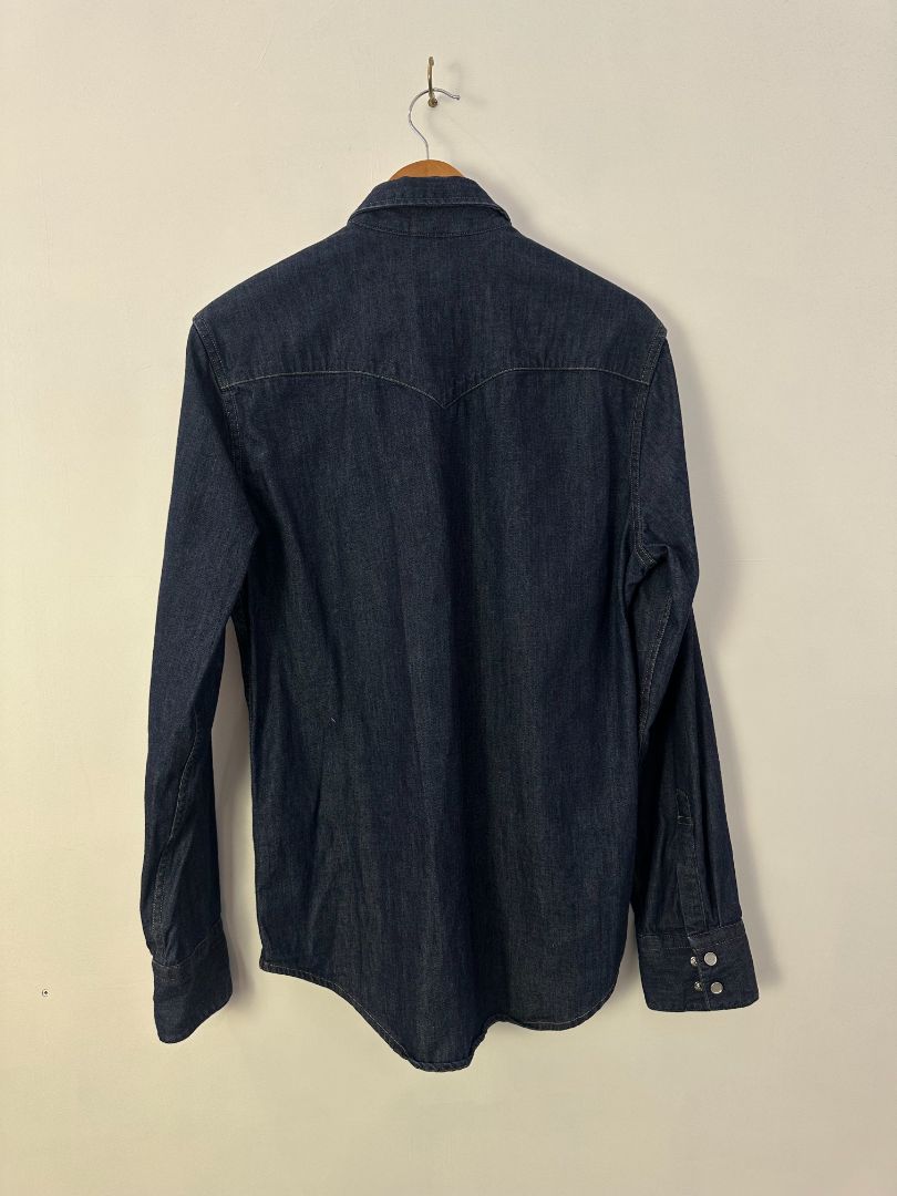 Levis Strauss & Co. Button Through, M
