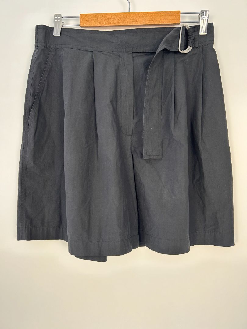 MARLE Shorts, 14