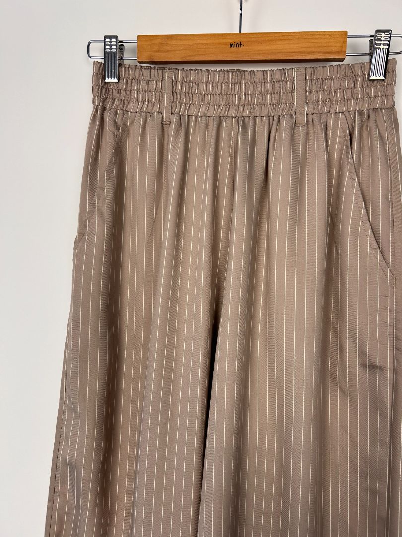 KATE SYLVESTER Trousers, 8