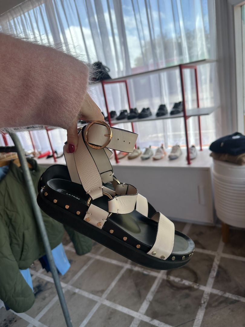 La Tribe Sandals, 41