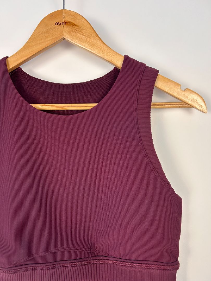 Luluemon Top, 10