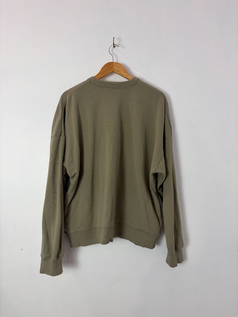 C & M Crewneck, 10