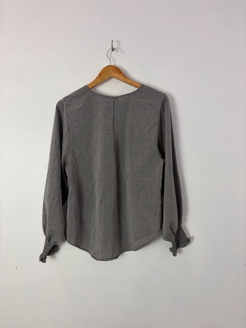 Moochi Blouse, 10