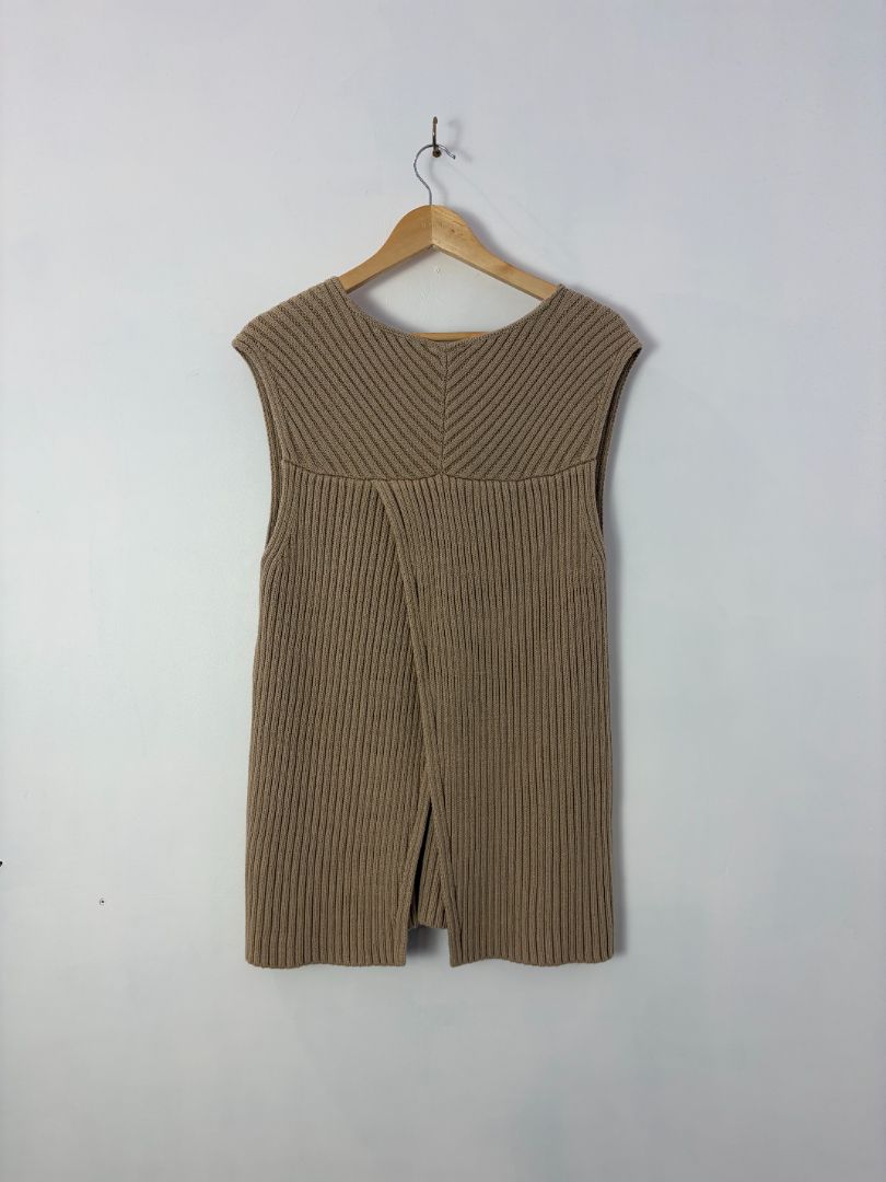 Moochi Top, S