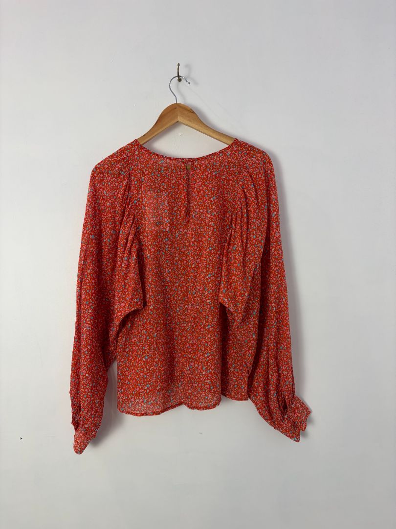 Max Blouse, 12