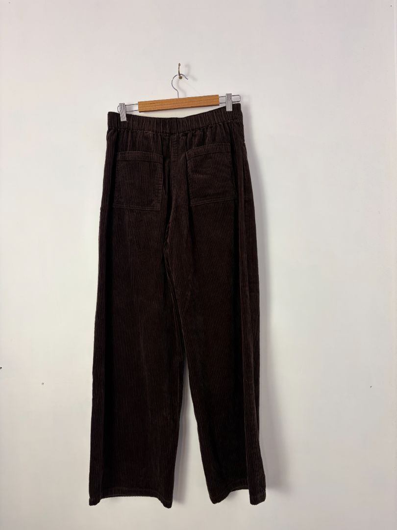 Zara Trousers, M