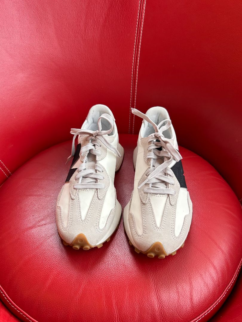 New Balance Sneakers, 38