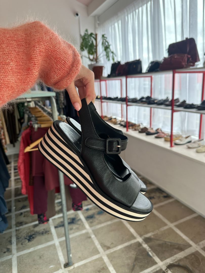 Django & Juliette Sandals, 39