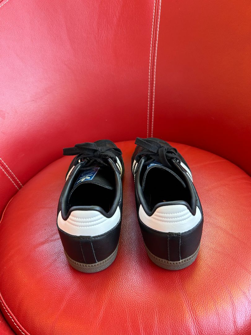 adidas Sneakers, 40