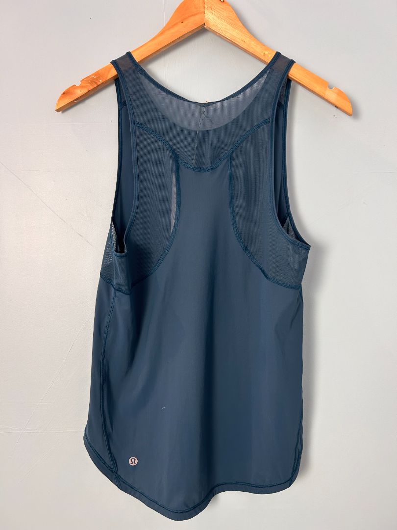 Luluemon Singlet, 8