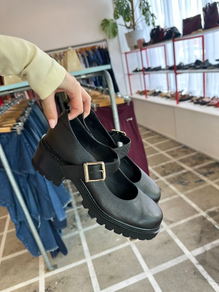NOIR Shoes, 40