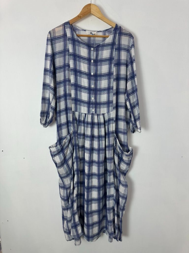 Sills Midi Dress, 10