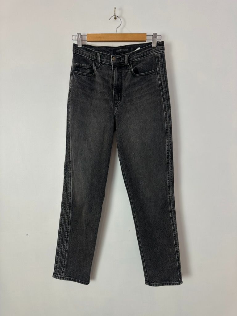 Nobody Jeans, 27