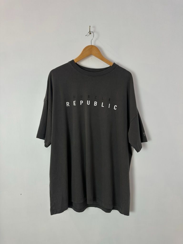 muscle republuic Tee, XL