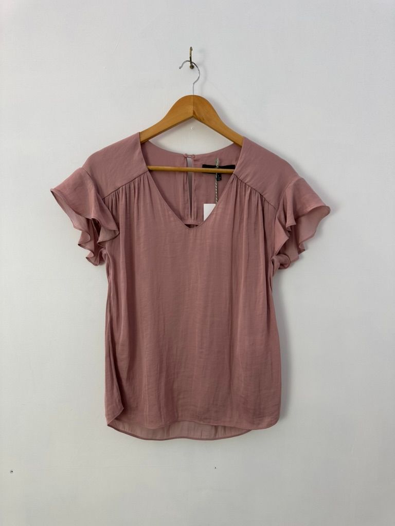 Max Blouse, 8