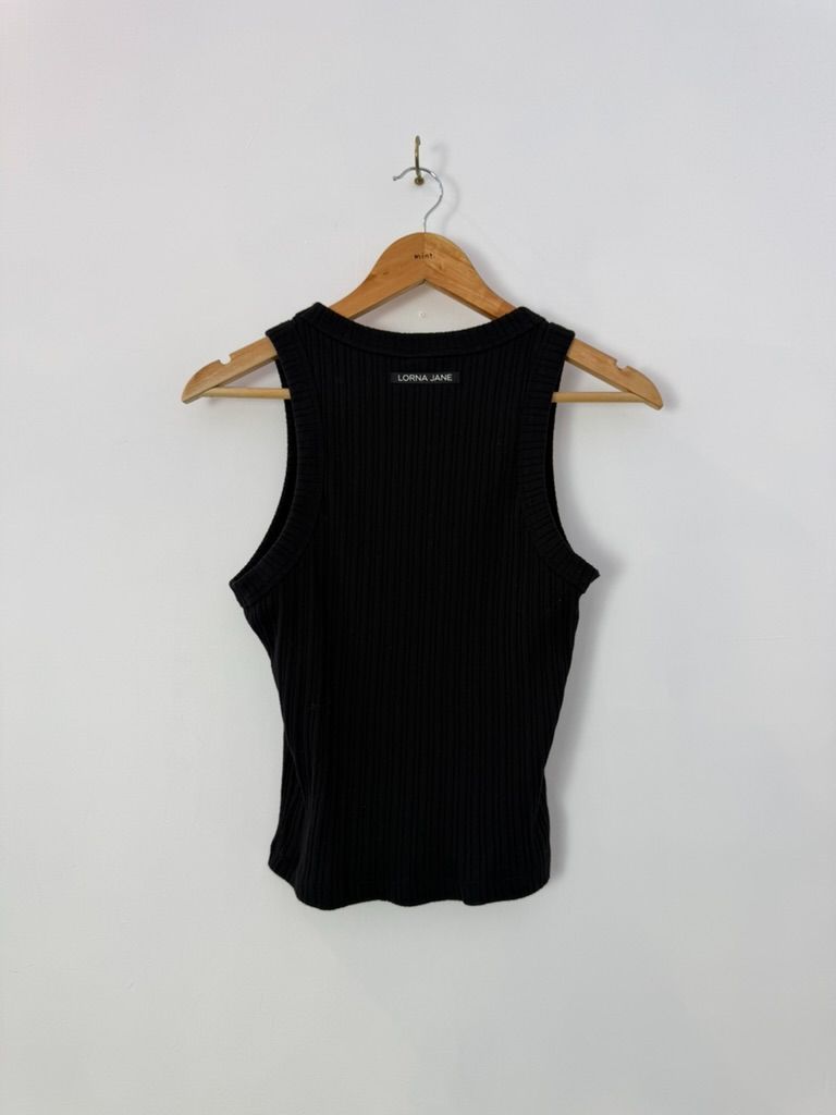 Lorna Jane Top, S