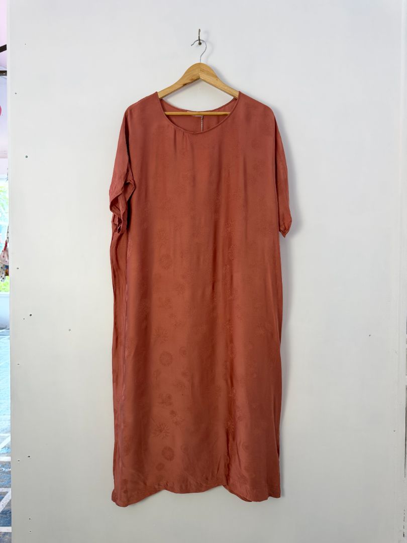 WIDDESS Midi Dress, L