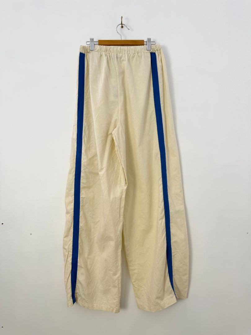 ARAMINTA JAMES Trousers, M