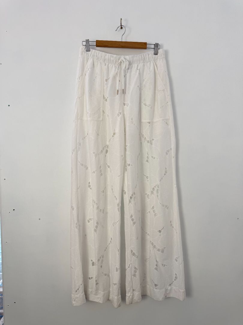 Country Road Trousers, 12