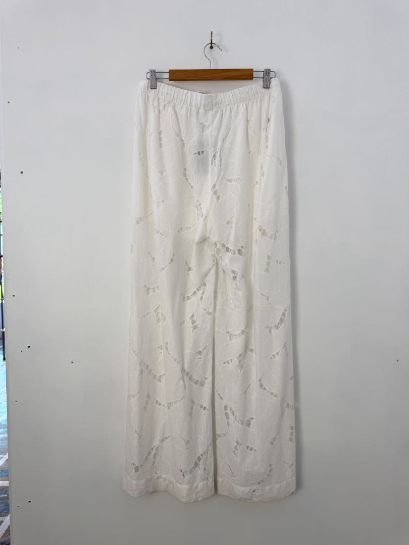 Country Road Trousers, 12