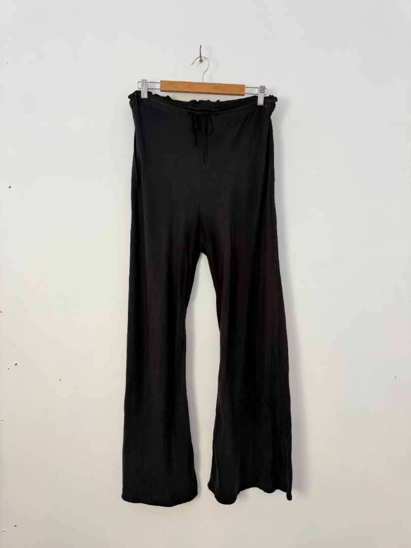 Moochi Trousers, 12