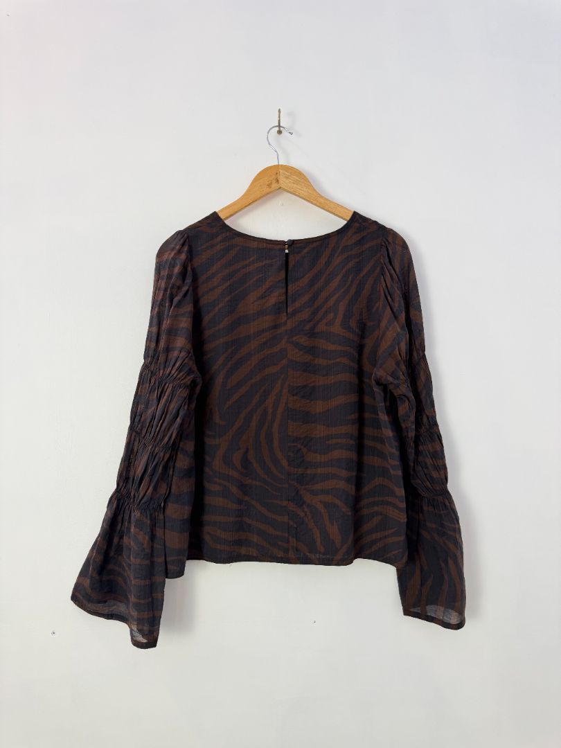 adorne Blouse, 12