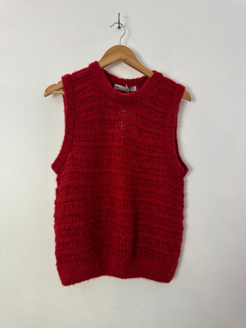 Yours truly Vest, 12