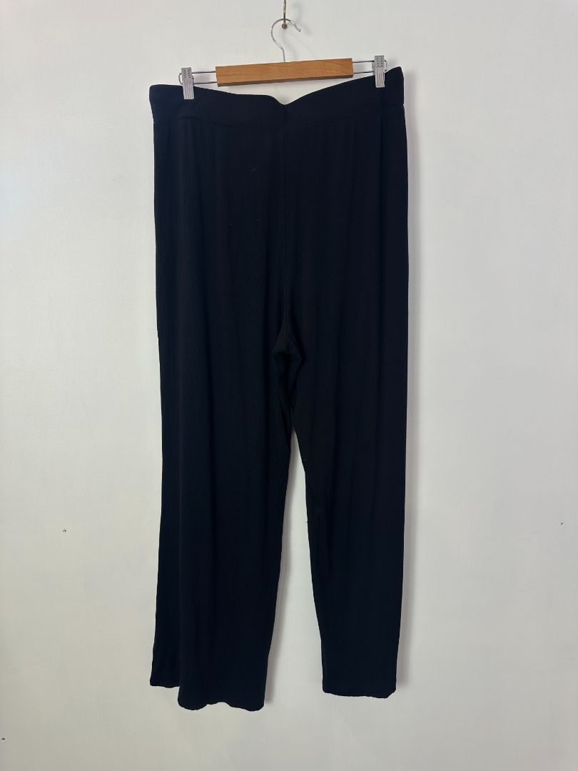 Moochi Top, L