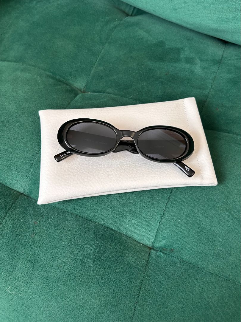 Le specs Sunglasses