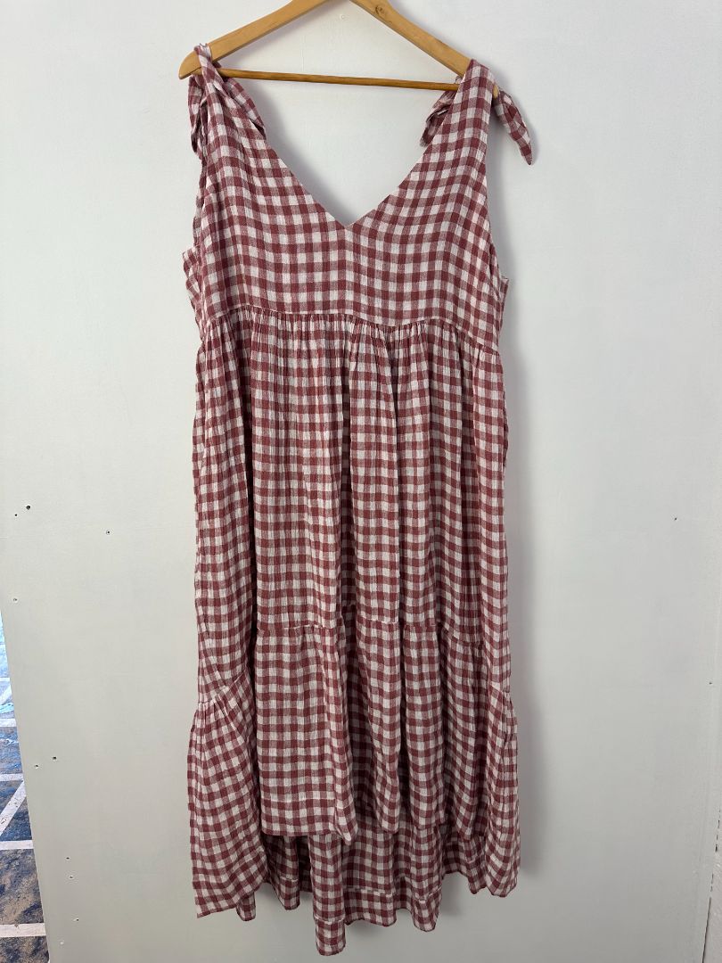 BLAK Maxi Dress, 16
