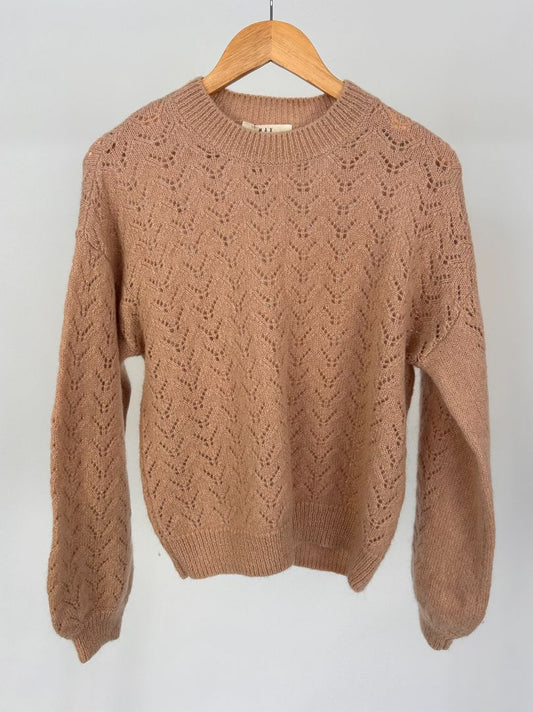 Max Knit, M
